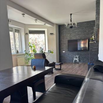 Сдается Дом, 279 м²