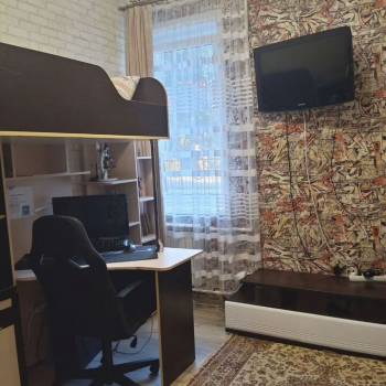 Продается 1-комнатная квартира, 46 м²