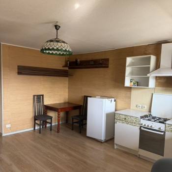 Продается 1-комнатная квартира, 33 м²