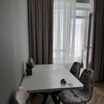 Продается 1-комнатная квартира, 50 м²
