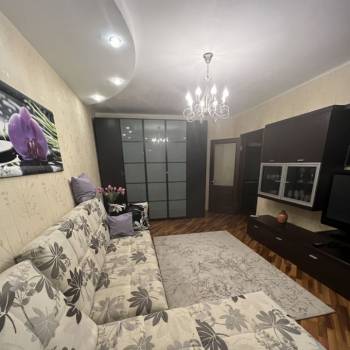 Продается 2-х комнатная квартира, 56 м²