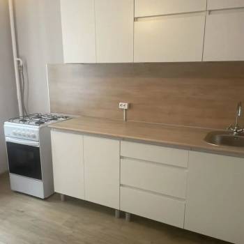 Сдается Многокомнатная квартира, 63 м²