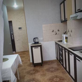 Сдается 1-комнатная квартира, 38 м²