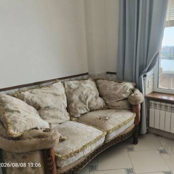 Сдается 1-комнатная квартира, 55 м²