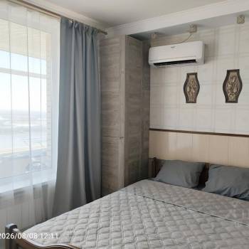 Сдается 1-комнатная квартира, 55 м²