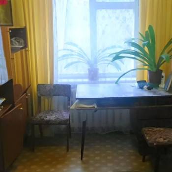 Продается Многокомнатная квартира, 59,7 м²