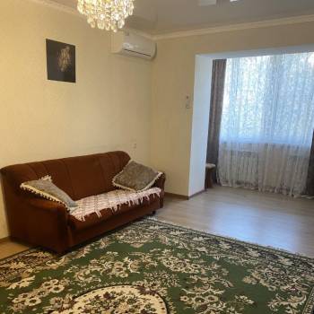 Сдается 1-комнатная квартира, 43 м²