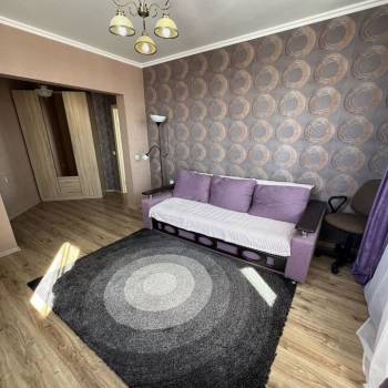 Сдается 1-комнатная квартира, 47,9 м²