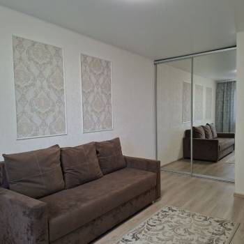 Сдается 1-комнатная квартира, 38 м²