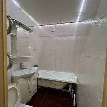 Продается 1-комнатная квартира, 30,5 м²