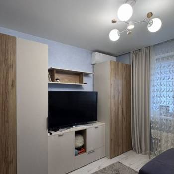 Продается 1-комнатная квартира, 30,1 м²