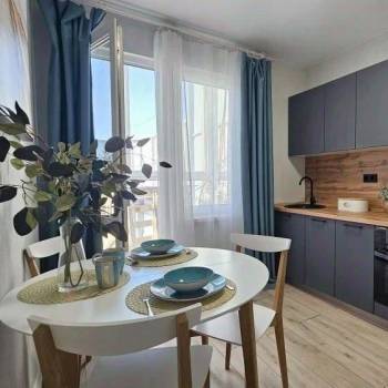 Продается 1-комнатная квартира, 36 м²