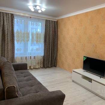 Сдается 1-комнатная квартира, 43,6 м²