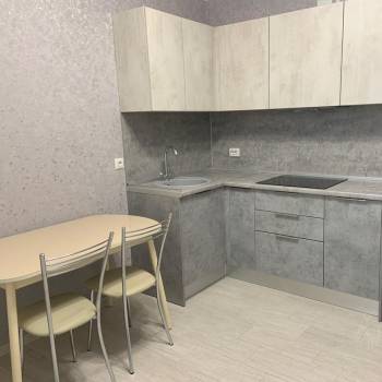Сдается 1-комнатная квартира, 43,6 м²