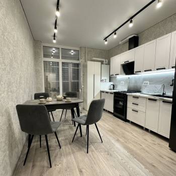 Сдается 2-х комнатная квартира, 58 м²