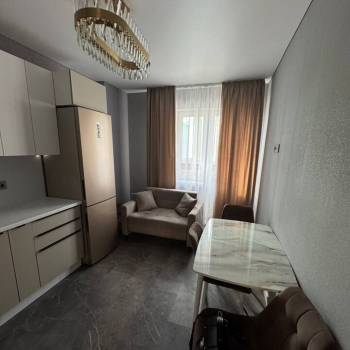 Сдается 1-комнатная квартира, 39,4 м²