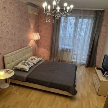 Сдается 1-комнатная квартира, 47 м²