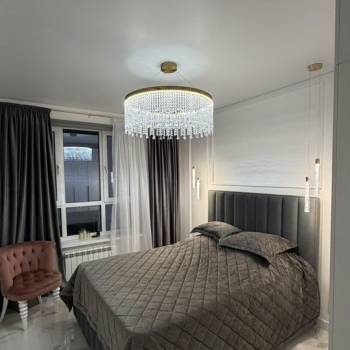 Продается 1-комнатная квартира, 38 м²