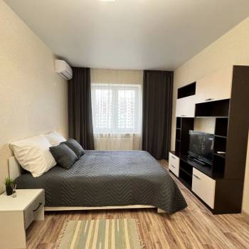 Сдается 1-комнатная квартира, 39 м²
