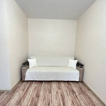 Сдается 1-комнатная квартира, 39 м²