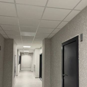 Продается 1-комнатная квартира, 42 м²