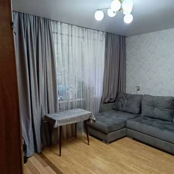 Продается 1-комнатная квартира, 32,5 м²