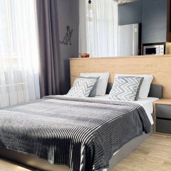 Продается 1-комнатная квартира, 37 м²