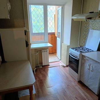 Продается 1-комнатная квартира, 33 м²