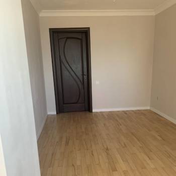 Продается 1-комнатная квартира, 45 м²