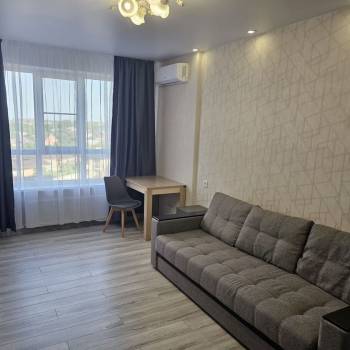 Сдается 1-комнатная квартира, 38 м²