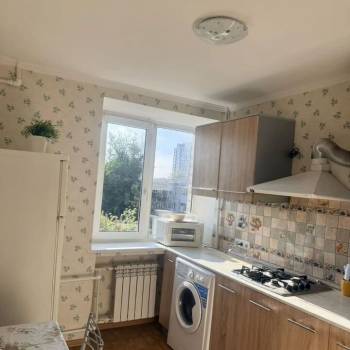 Сдается 1-комнатная квартира, 33 м²