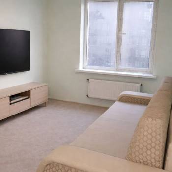 Сдается 1-комнатная квартира, 43 м²