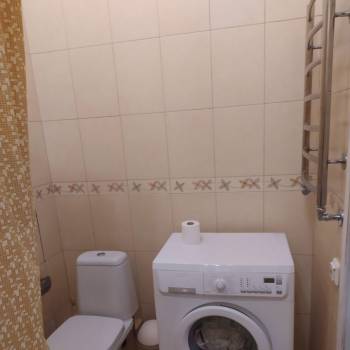Сдается 1-комнатная квартира, 50 м²