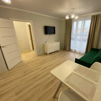 Сдается 1-комнатная квартира, 38 м²