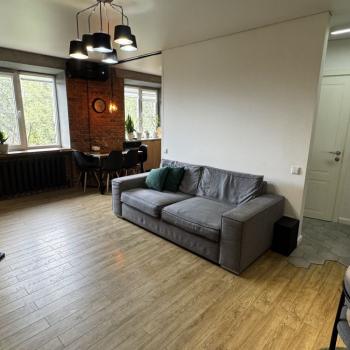 Продается 3-х комнатная квартира, 51 м²