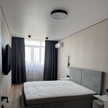 Сдается 1-комнатная квартира, 50 м²