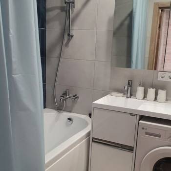 Сдается 2-х комнатная квартира, 59 м²