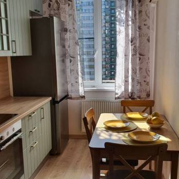 Сдается 2-х комнатная квартира, 59 м²