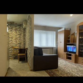 Сдается 1-комнатная квартира, 35 м²