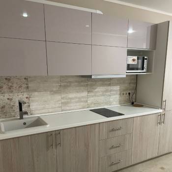 Сдается 1-комнатная квартира, 51,1 м²
