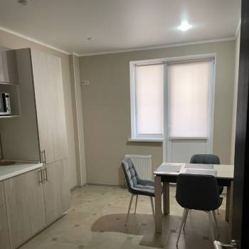 Сдается 1-комнатная квартира, 51,1 м²