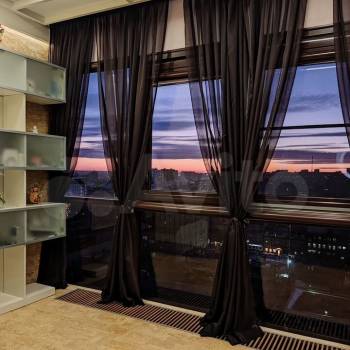 Продается 2-х комнатная квартира, 101,6 м²