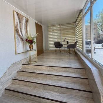 Продается 2-х комнатная квартира, 101,6 м²