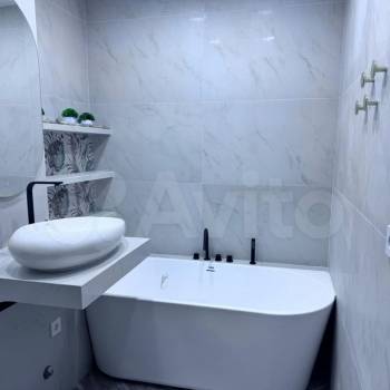 Продается 1-комнатная квартира, 36,8 м²