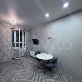 Продается 1-комнатная квартира, 36,8 м²
