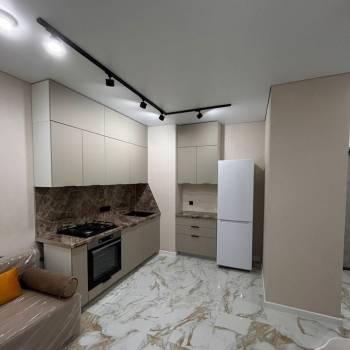 Продается 1-комнатная квартира, 36 м²