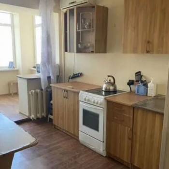 Продается 1-комнатная квартира, 36 м²