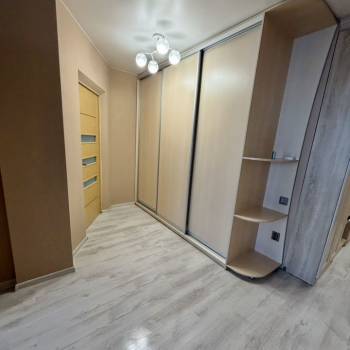 Сдается 2-х комнатная квартира, 65 м²