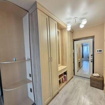 Сдается 2-х комнатная квартира, 65 м²