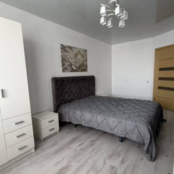 Сдается 2-х комнатная квартира, 65 м²